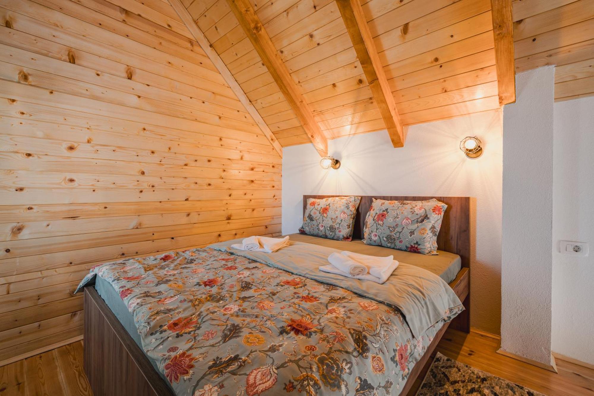Mountain House Ivanovic Moticki Gaj Esterno foto