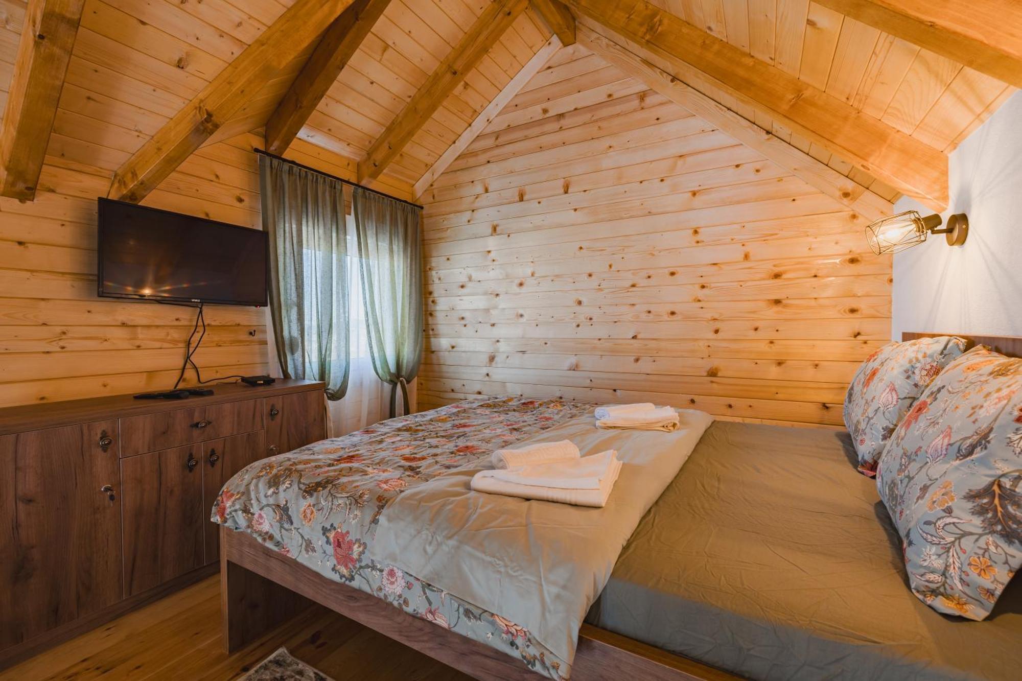 Mountain House Ivanovic Moticki Gaj Esterno foto