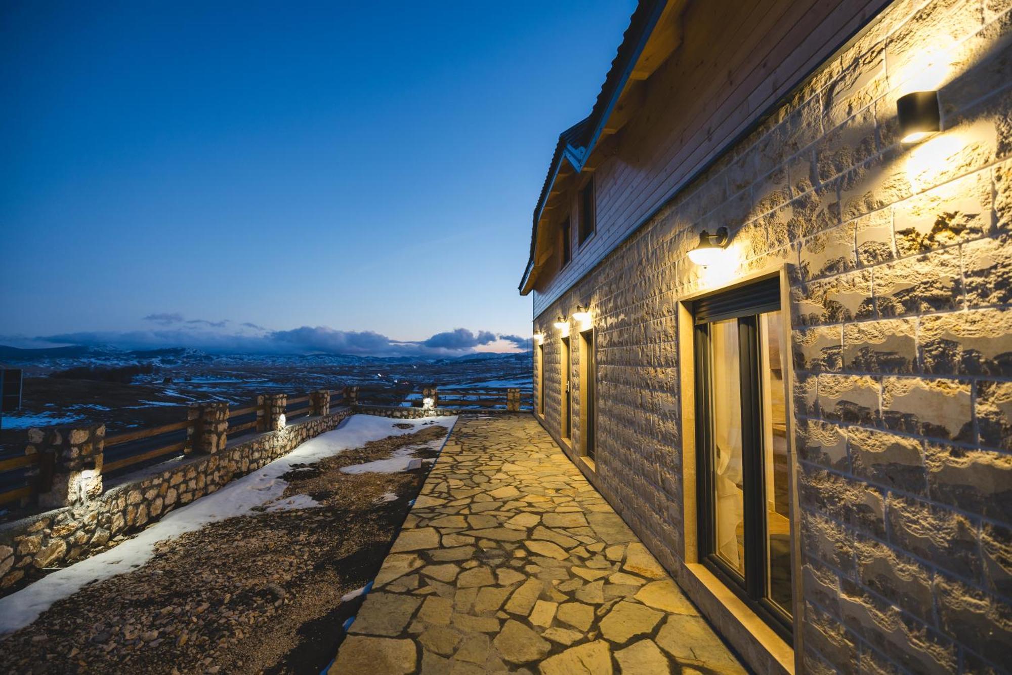 Mountain House Ivanovic Moticki Gaj Esterno foto